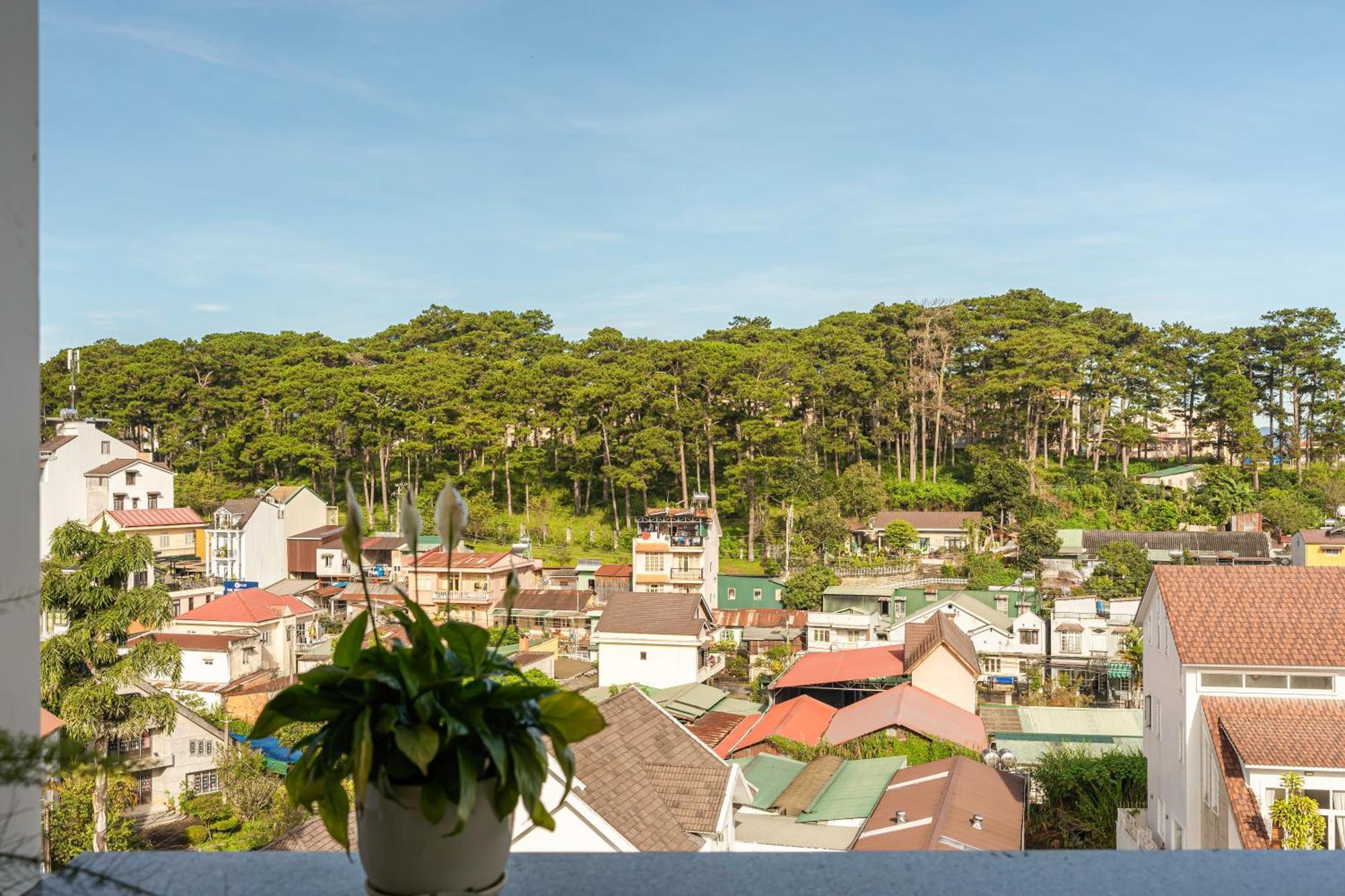 Minh Chien Hotel Dalat Exterior foto
